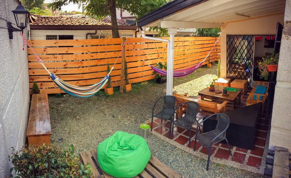 Blackpine Hostel Medellín Dış mekan fotoğraf